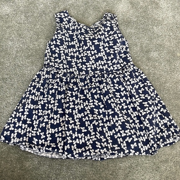 Fun Bow Pattern Dress - Picture 1 of 4